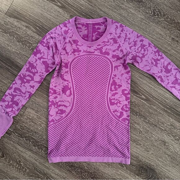 Lululemon Swiftly Tech Long Sleeve Crew - Picture 2 of 6